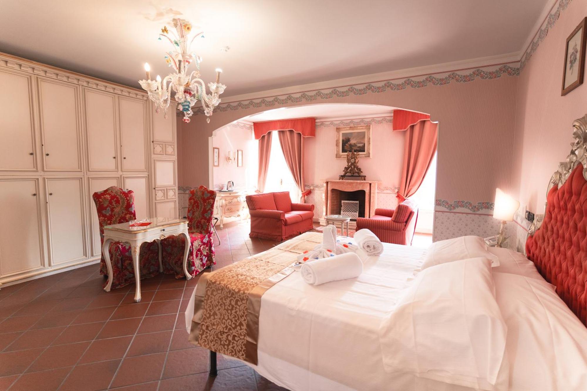 Duchessa Isabella Hotel&spa Hotel 5*